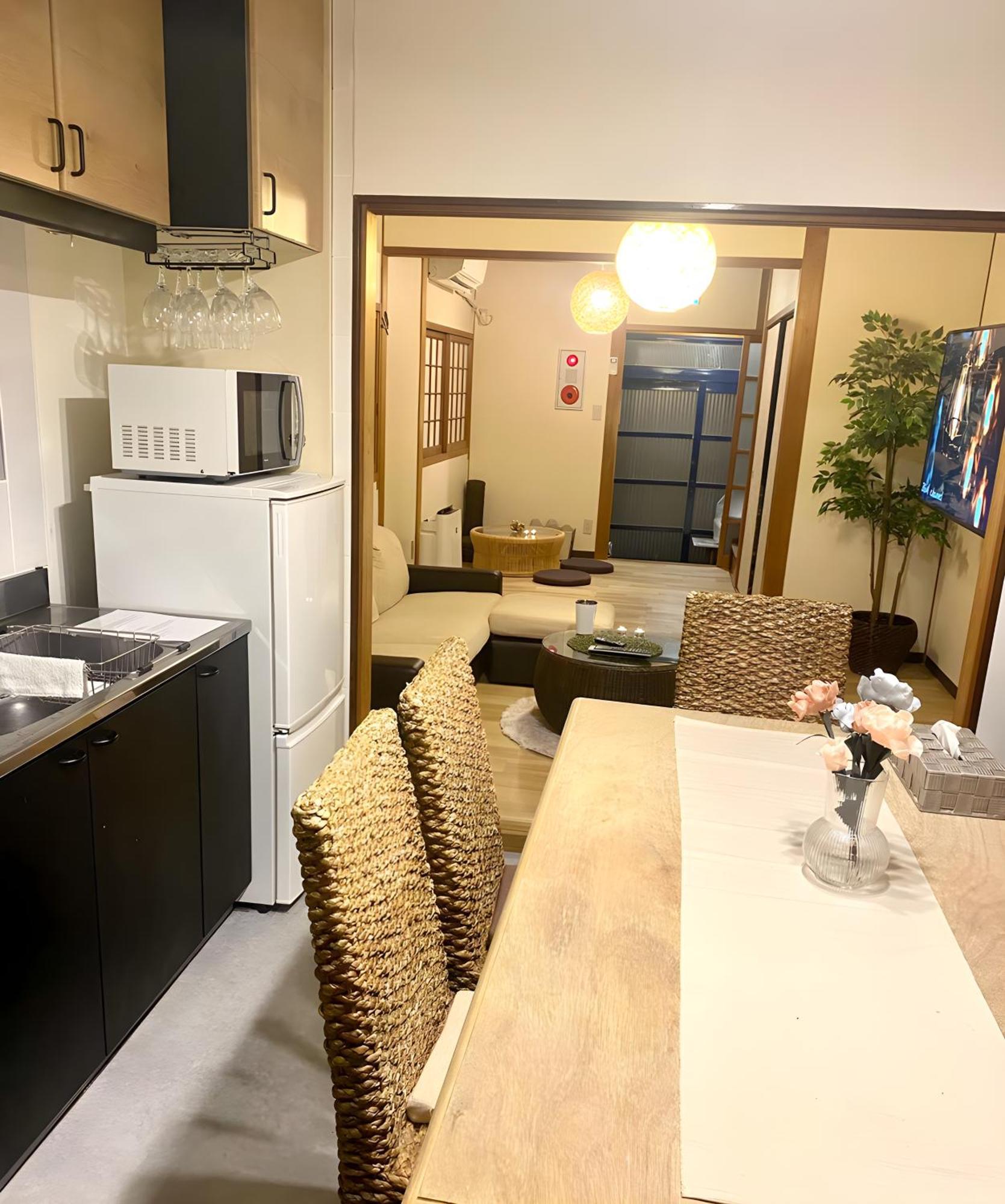 Renewal 天神橋筋六丁目駅徒歩2分 屋上テラス付き一軒家 天満居酒屋街2分 梅田10分 難波15分 Villa Osaka Exterior photo